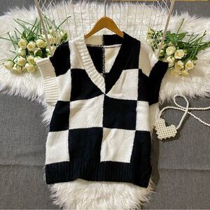 CHUNKY CHECK VEST ASO ZARA